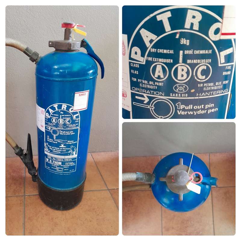 Vintage Blue 9kg Fire Extinguisher Dry Chemical Powder type for Class ABC fires
