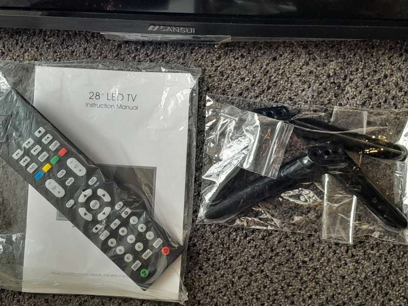 Sansui 28 inch HD LED TV / Or use as CCTV monitor / Or with media player
