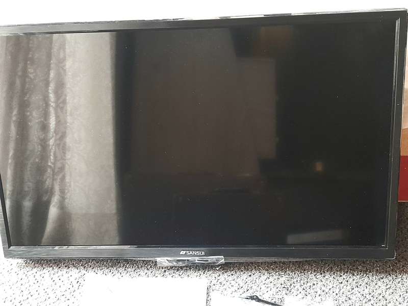 Sansui 28 inch HD LED TV / Or use as CCTV monitor / Or with media player