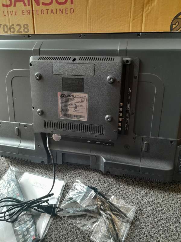 Sansui 28 inch HD LED TV / Or use as CCTV monitor / Or with media player