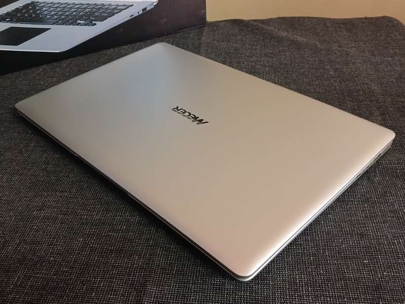 Mecer Z140C 14inch Windows 10 laptop