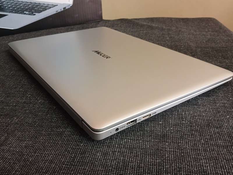 Mecer Z140C 14inch Windows 10 laptop