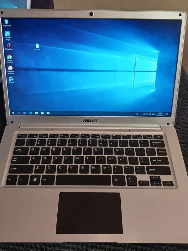 Mecer Z140C 14inch Windows 10 laptop