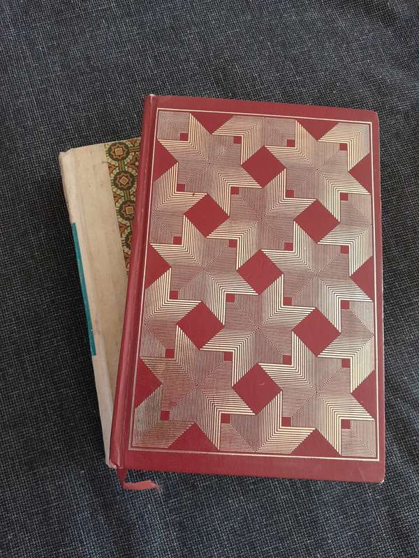 Readers Digest Condensed 2 book bundle