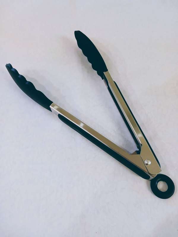 Silicone tongs with soft grip steel handle