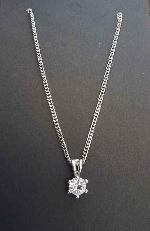 Silver Cubic Zirconia pendant chain necklace