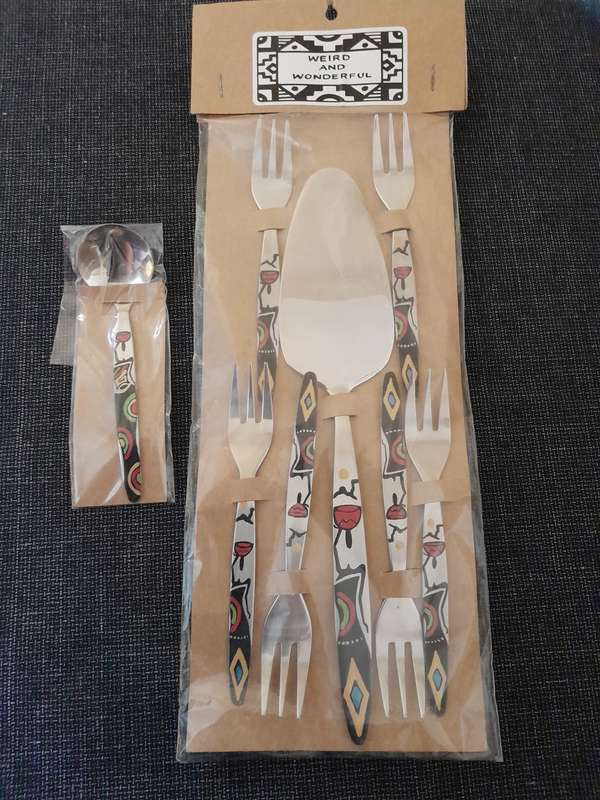 Heritage series Cake server set with cake lifter, 6 forks and sugar spoon