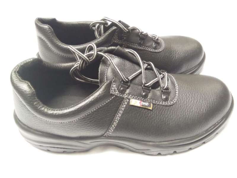 Rebel FX One Safety Shoe - Size 9