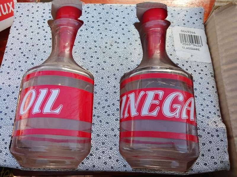 Oil and Vinegar Glass Dispenser Bottle Pourer Set