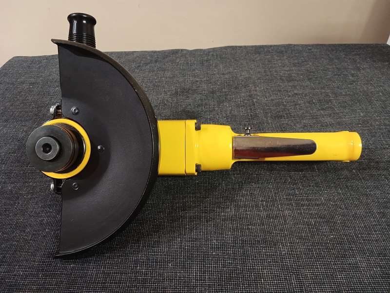 Mac Afric Pneumatic Angle Grinder 7" IN (180mm)