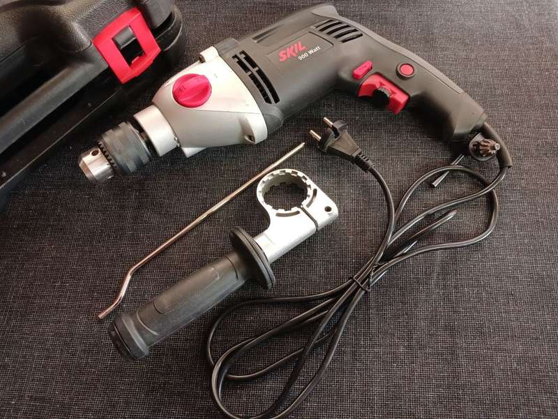 Impact Drill 900 Watt Skil