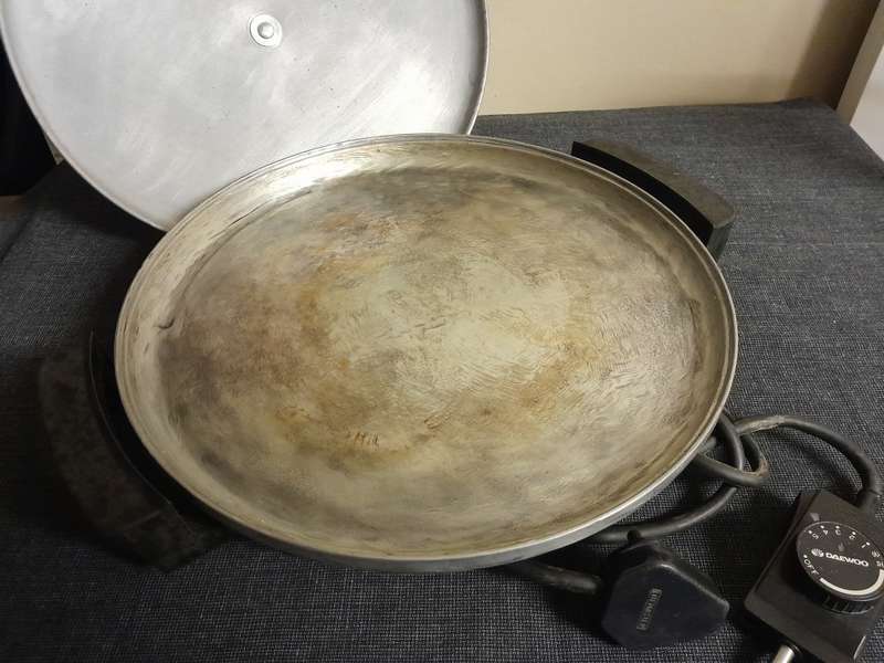 Vintage electric pizza pan frypan
