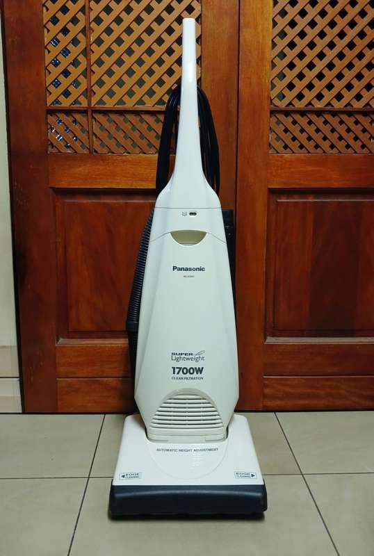Panasonic Upright Vacuum Cleaner 1700 watt - white