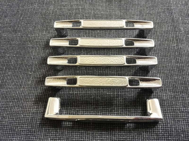 Vintage metal door handles silver x 5