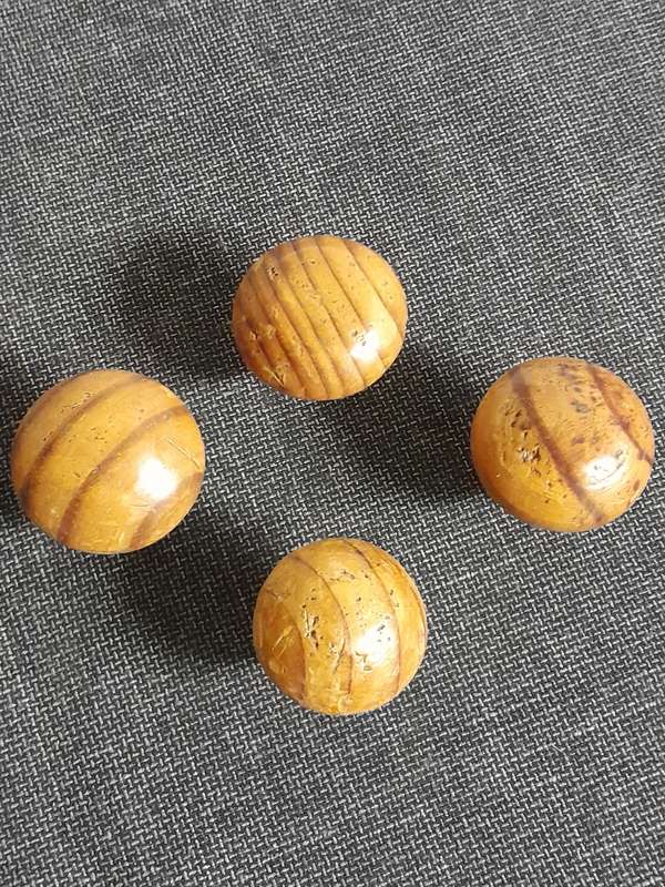Vintage oak door knobs x 4