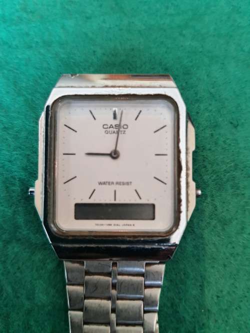 Casio Quartz Analog + digital vintage watch