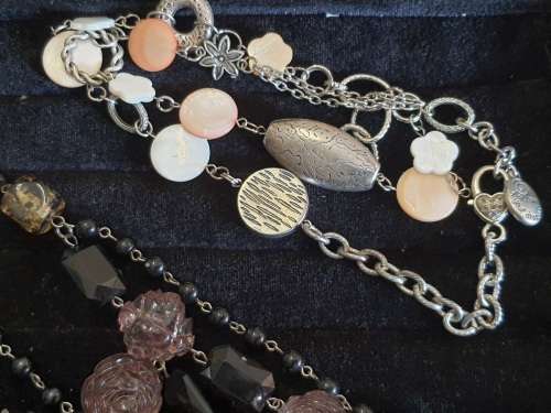 a JOBLOT VINTAGE COSTUME NECKLACES