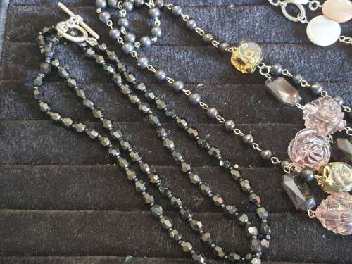 a JOBLOT VINTAGE COSTUME NECKLACES