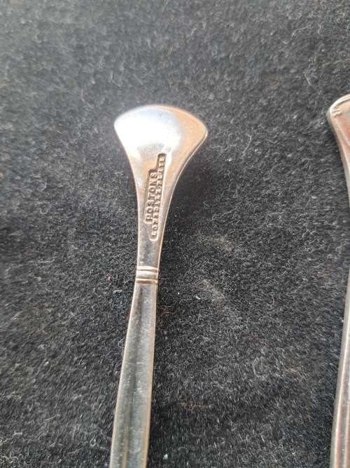 VINTAGE DESERT SERVING SPOONS AND FORKS