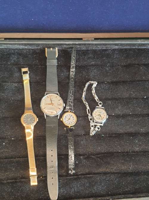 A JOBLOT WRIST WATCHES SOLD AS IS NOT TESTED MIXED LOT