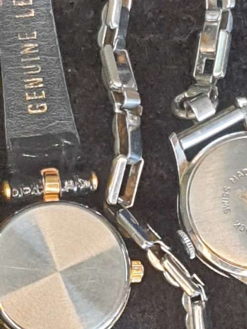 A JOBLOT WRIST WATCHES SOLD AS IS NOT TESTED MIXED LOT