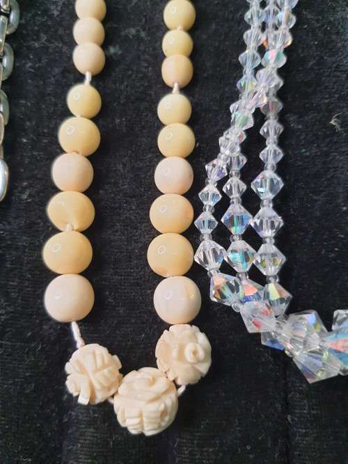 AS COLLECTION OF COSTUME NECKLACES SOLD AS IS