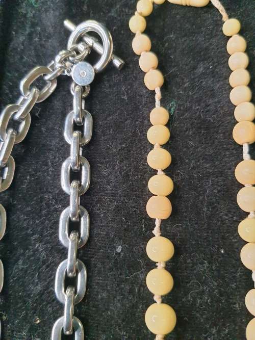 AS COLLECTION OF COSTUME NECKLACES SOLD AS IS