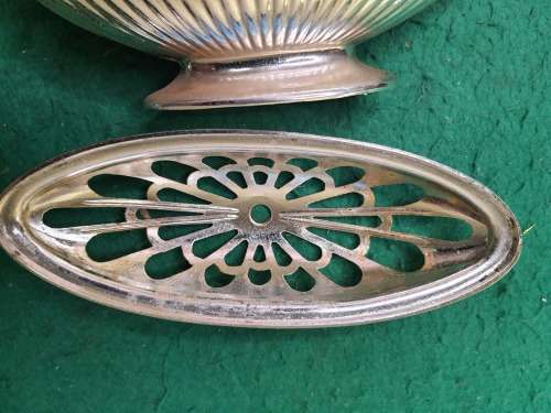 A SILVER PLATED VINTAGE POTPURI BOWL SOLD AS IS