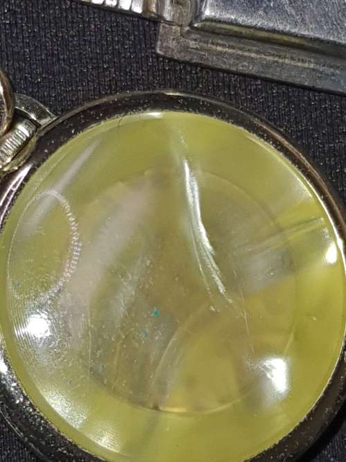 A JOBLOT OF 3 WOMANS WATCHES SOLD AS IS NOT TESTED