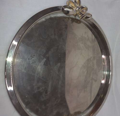 A VINTAGE STAINLESS STEEL WITH GOLD TONE HANDLES SERVING TRAY SOLD AS IS