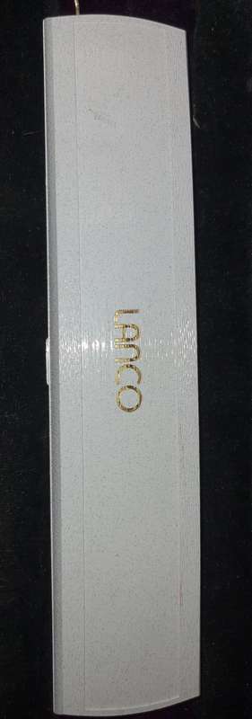 A GENUINE VINTAGE LADIES LANCO QUARTZ IN ITS ORIGINAL BOX SOLD AS IS NOT TESTED