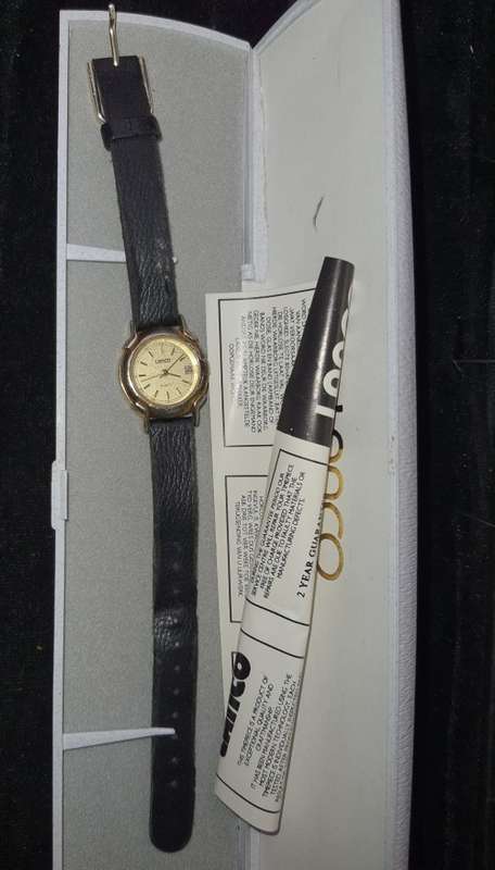 A GENUINE VINTAGE LADIES LANCO QUARTZ IN ITS ORIGINAL BOX SOLD AS IS NOT TESTED