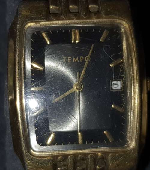 A JOBLOT FANCY CASUAL LADIES WATCHES SOLD AS IS ALL VINTAGE NOT TESTED