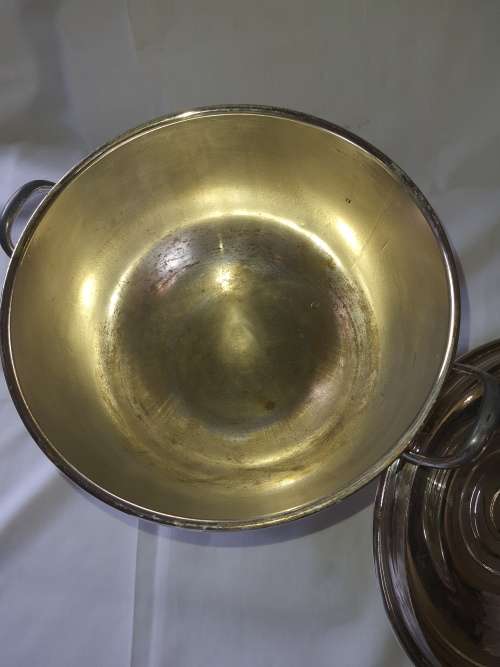 A VINTAGE EPNS SOUP TUREEN BOWL SOLD AS IS