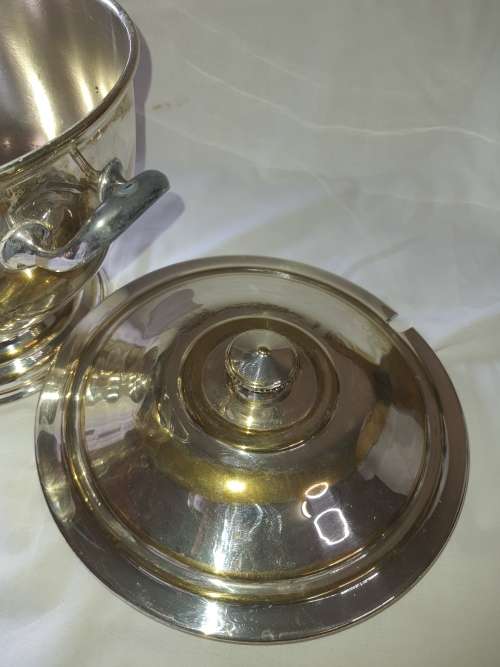 A VINTAGE EPNS SOUP TUREEN BOWL SOLD AS IS