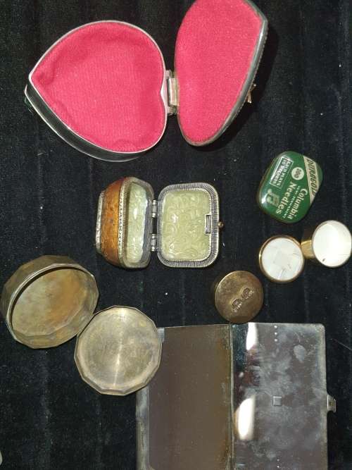 A JOBLOT JEWELRY BOXES AND OTHERS SOLD AS IS