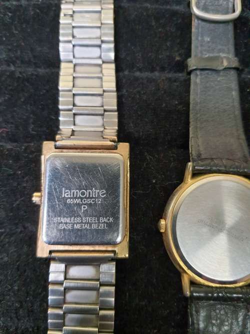 2 VINTAGE QUARTZ WATCHES SOLD AS IS NOT TESTED