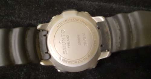 A VINTAGE SUUNTO SPYDER DIVE WATCH SOLD AS IS NOT TESTED