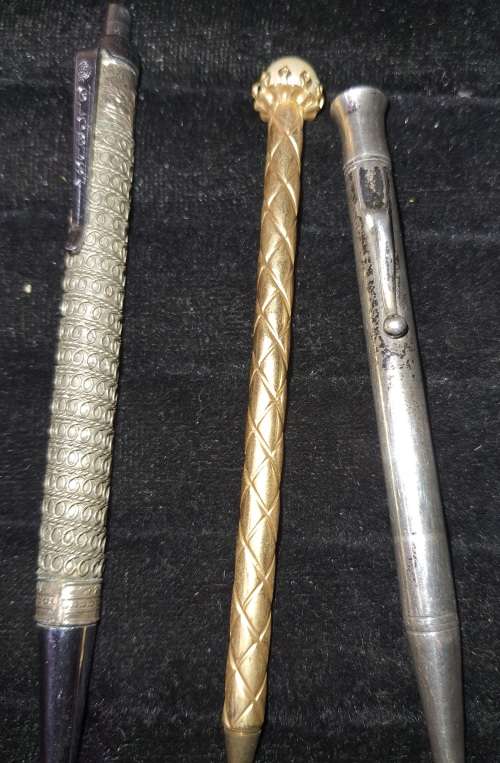3 VINTAGE BALL PENS SOLD AS IS