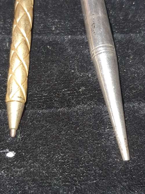 3 VINTAGE BALL PENS SOLD AS IS