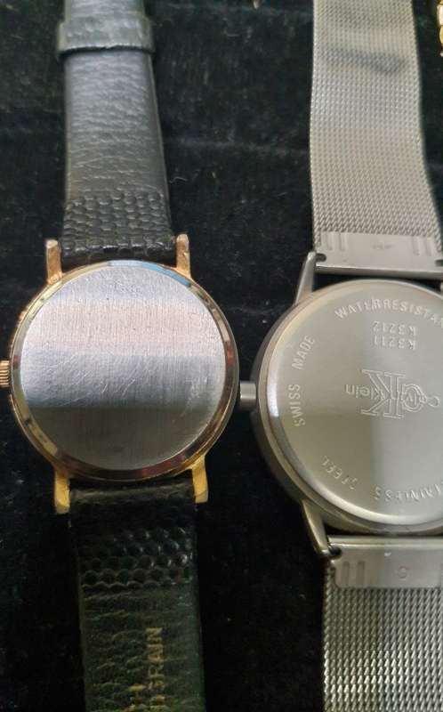 A COLLECTION OF VINTAGE WOMANS QUARTZ WATCHES SOLD AS IS NOT TESTED