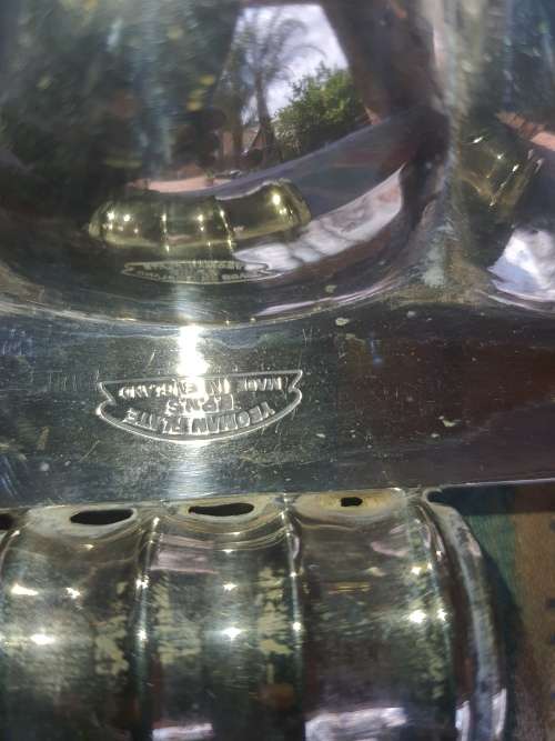 AN ORNATE SIVER PLATED SWEATS BOWL IN GOOD CONDITION SOLD AS IS