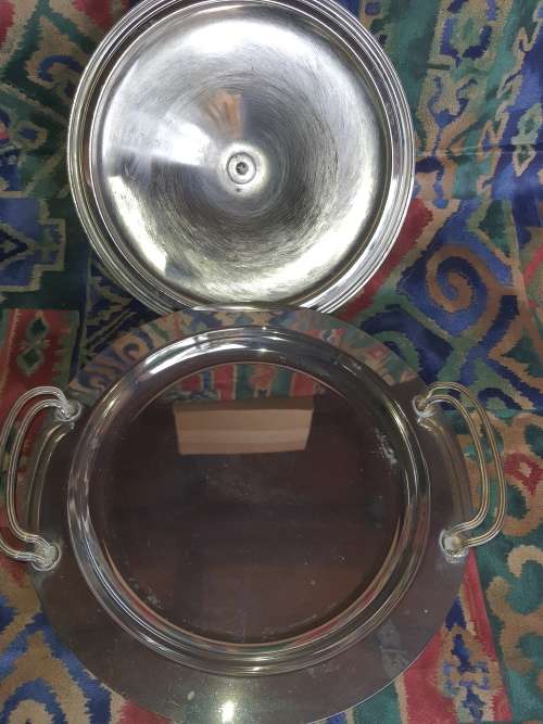 A VINTAGE STAINLESS STEEL WITH GOLD TONE HANDLES WARMER