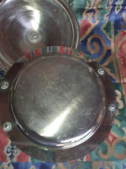 A VINTAGE STAINLESS STEEL WITH GOLD TONE HANDLES WARMER