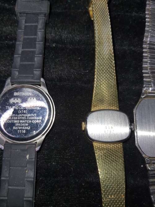 A VINTAGE JOBLOT LADIES WRIST WATCHES SOLD AS IS