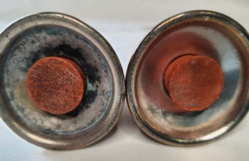 ASET OF VINTAGE SALT AND PEPER SHAKERS SILVER PLATED SOLD AS IS