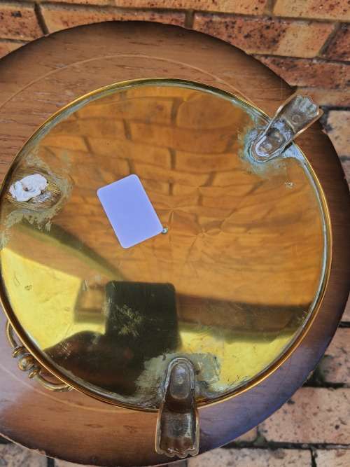 A VINTAGE ROUND SMALLER BRASS PLANTER