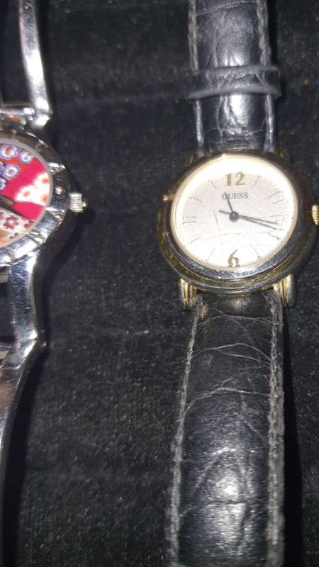 A COLLECTION OF VINTAGE LADIES WATCHES SOLD AS IS NOT TESTED