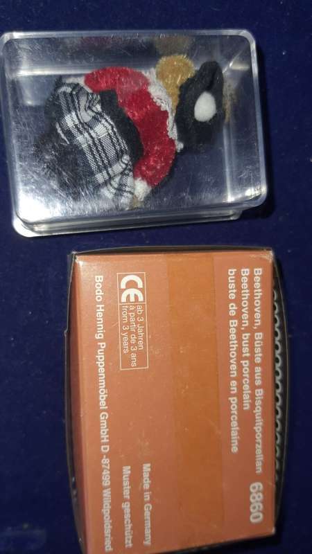 TWO COLLECTORS MINITURE FIGURINES SOLD AS IS