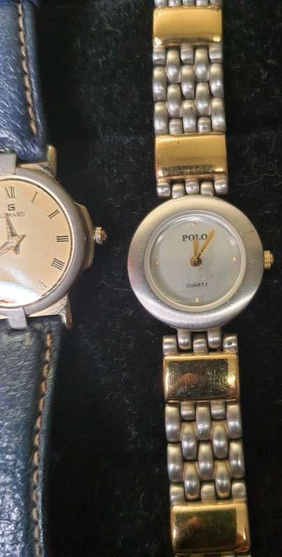 A COLLECTION OF WOMANS DRESS WATCHES SOLD AS IS NOT TESTED